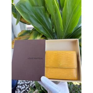 Louis Vuitton Epi Leather Elise Wallet Yellow Authentic Portefeuille Trifold